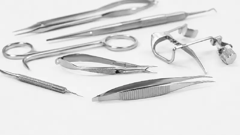 Ophthalmic Instruments